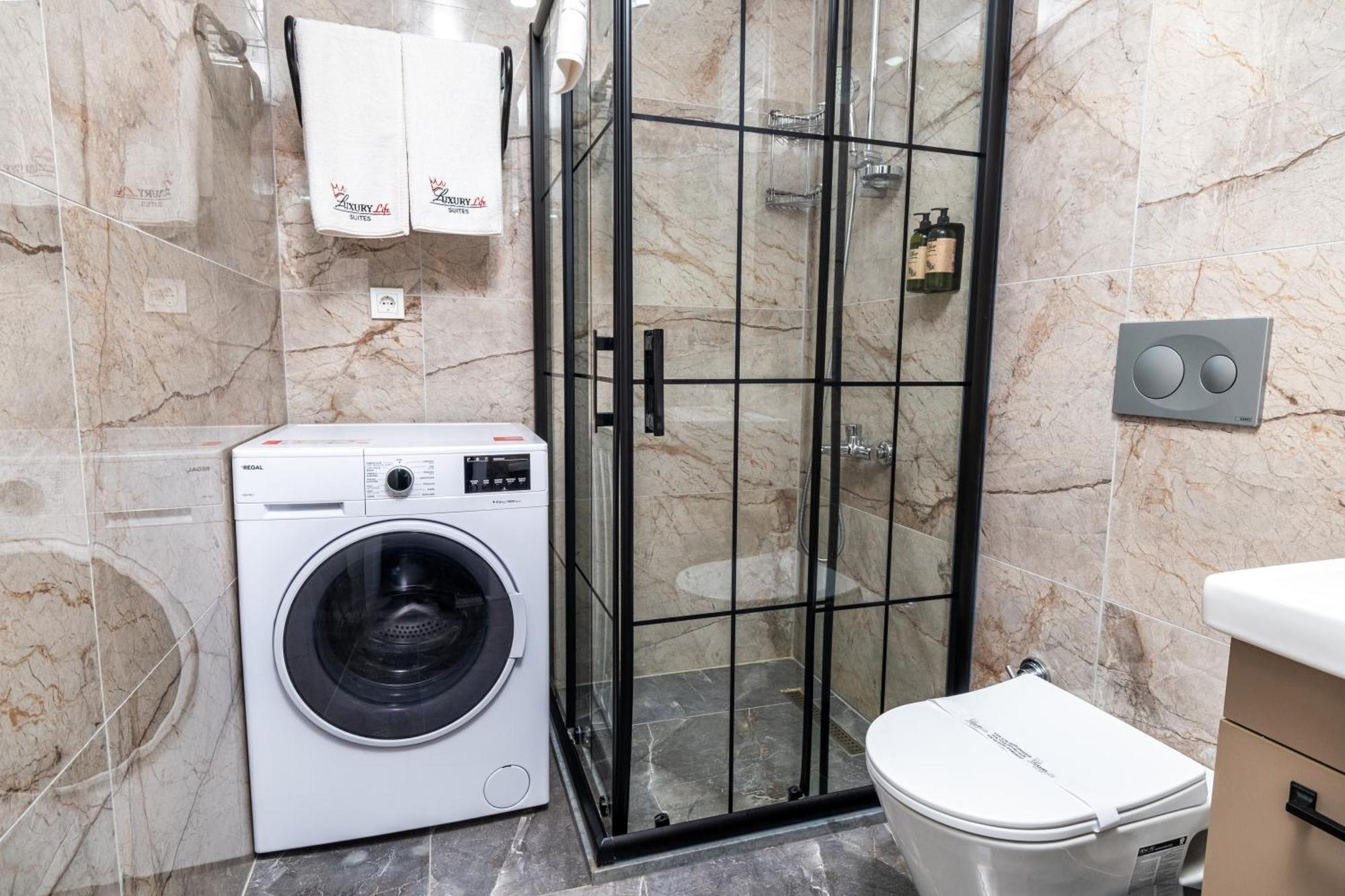 Luxury Life Suites Provincia di Provincia di Istanbul Esterno foto